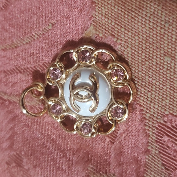 Authentic Chanel charm - Picture 1 of 3